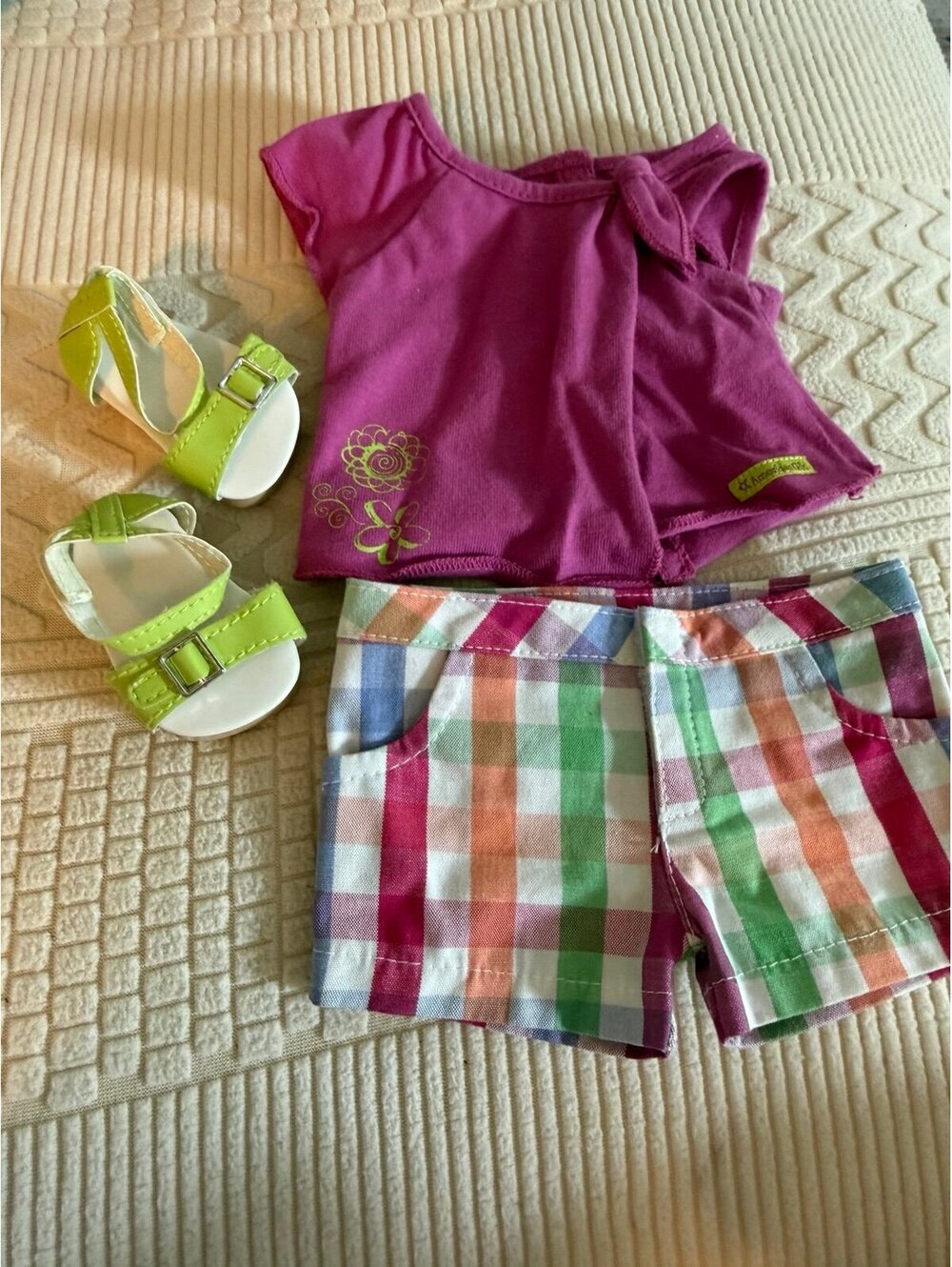 American Girl Doll 18" SUNSHINE GARDEN OUTFIT Shorts, Shirt, Sandals B253